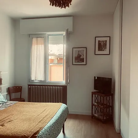 Lalla's House Apartamento Imola